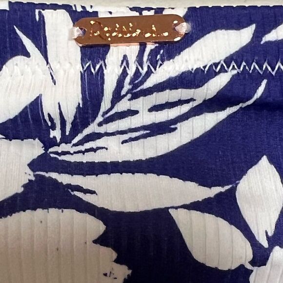 New Unworn Raisins Lunar Blue white Floral Bikini Bottom Size L - Picture 6 of 8